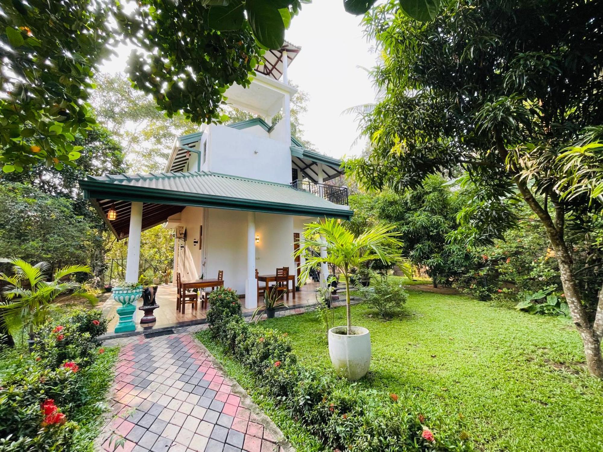 Yala River View Cabana Tissamaharama Exterior foto