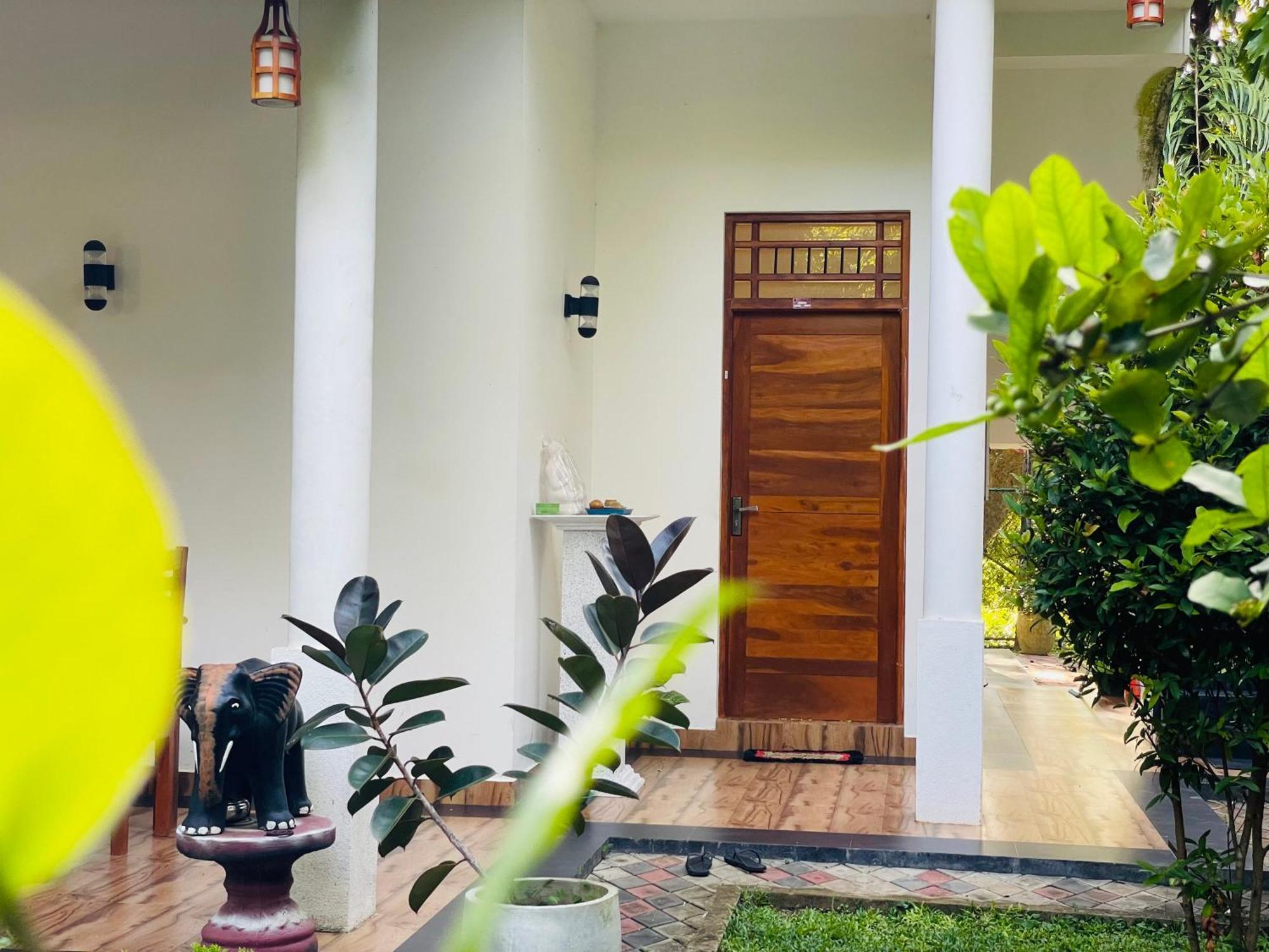 Yala River View Cabana Tissamaharama Exterior foto