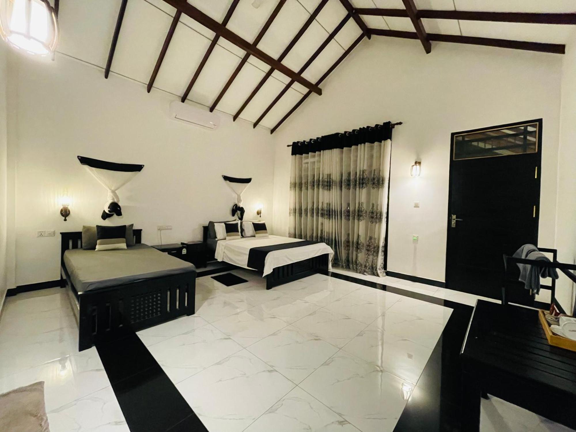 Yala River View Cabana Tissamaharama Exterior foto