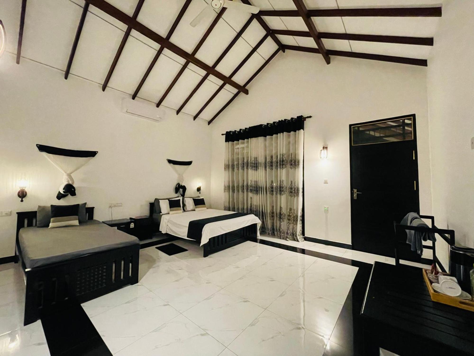 Yala River View Cabana Tissamaharama Exterior foto