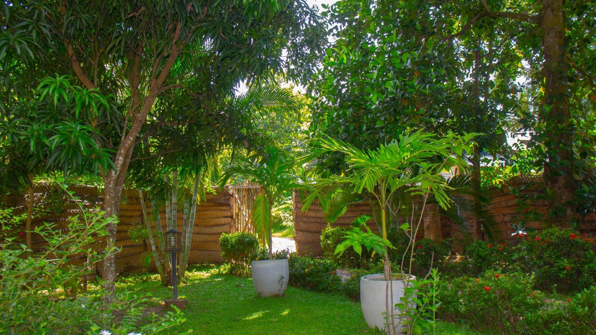 Yala River View Cabana Tissamaharama Exterior foto